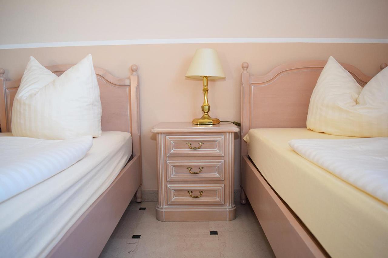 Gaestehaus Barese Bad Münder am Deister エクステリア 写真